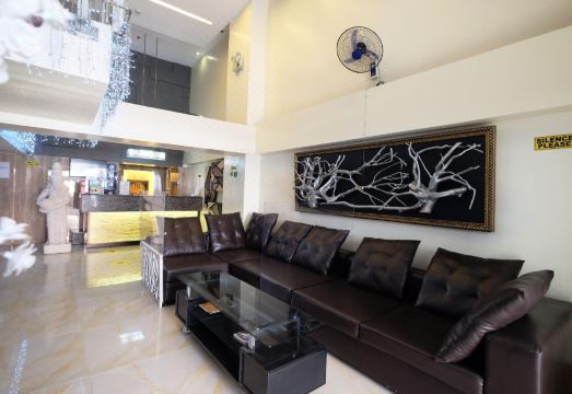 스위트 객실 내부