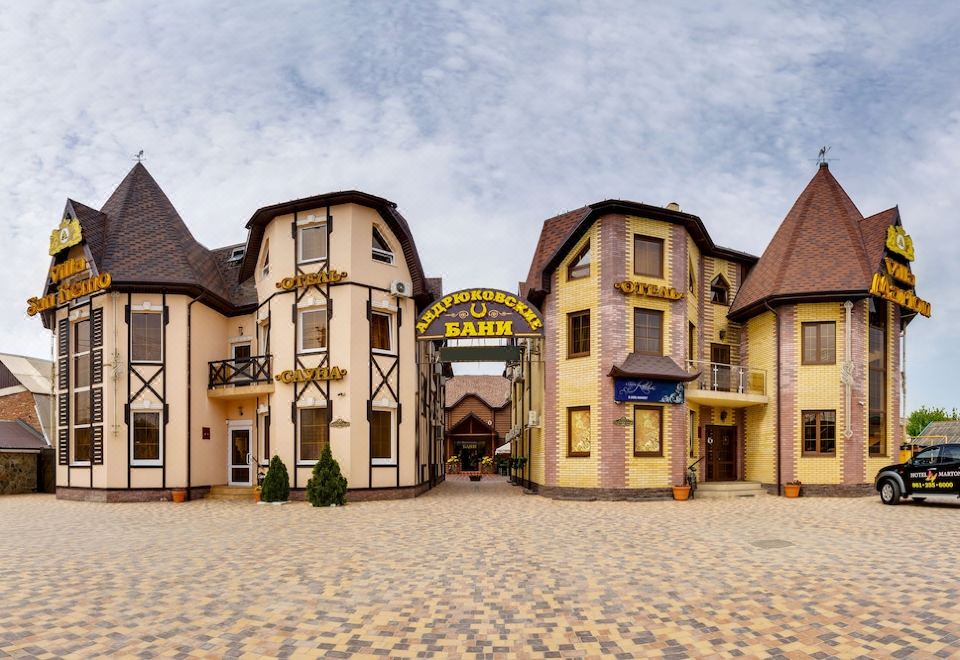 hotel overview picture