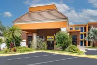 Days Inn by Wyndham N Orlando/Casselberry Hotel a Maitland
