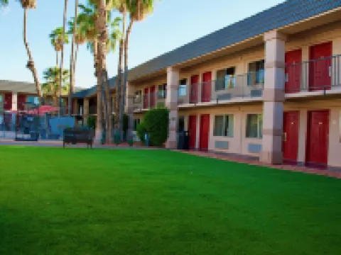 Ramada by Wyndham Yuma Hotels in Yuma