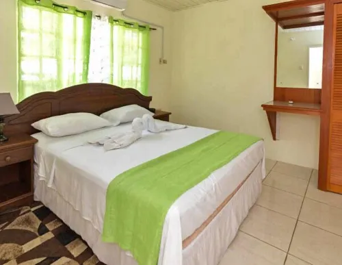 Baywatch Apartments Hotels in Castara