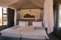 Spitzkoppen Lodge Hotels in Henties Bay