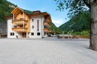 Gasthof Zur Sonne Hotels in Collepietra