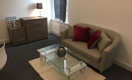 Townhouse @ Allen St - Stoke - Housity