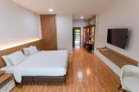 Surocha Resort Hotels in Bueng Kan