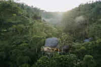 Buahan, A Banyan Tree Escape Hotel dekat Pande's Farm (Bali Natural Agriculture)