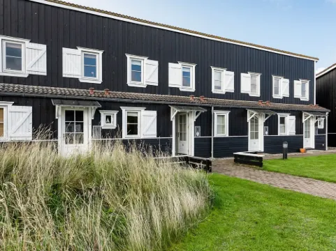 "Tofan" - 100m to the Fjord