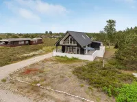 "Alf" - 200m from the Sea Hotels near Skoven (tanghus)