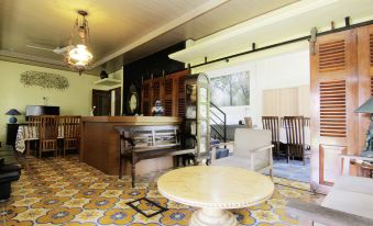 Embe Joglo Homestay