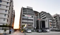 Regenta Fairlark Vadodara - 4-Star
