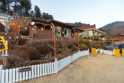Gypeong Petmily Pet Friendly Pension