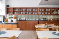 Hotell Aston - breakfast