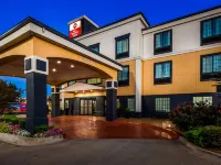 Best Western Plus Barsana Hotel & Suites Hotels near Grant Square