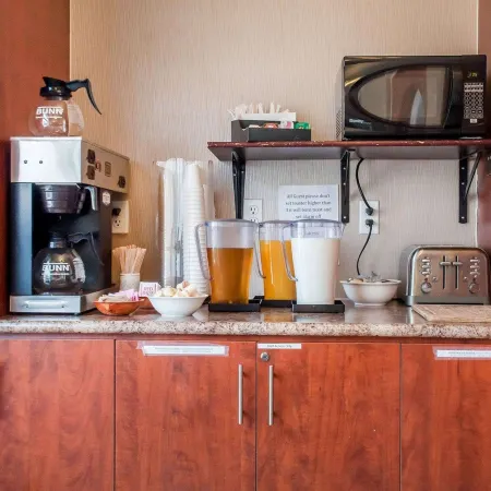 Woodstock Inn and Suites