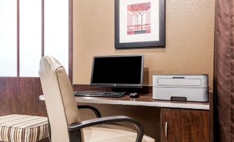 Microtel Inn & Suites by Wyndham Macon
