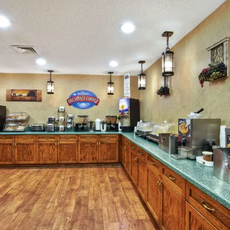 Baymont by Wyndham Knoxville/Cedar Bluff