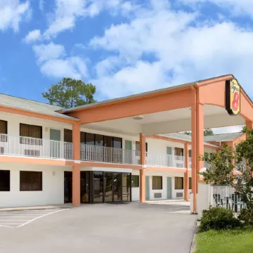 Super 8 by Wyndham Ocean Springs Biloxi