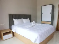 Labuan Resort Hotels in Bungatan