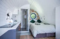 Woody's - 1 Bedroom Pod - Cold Inn