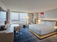 MGM Tower at Borgata Отели рядом с достопримечательностью «Маяк Абескон»