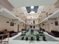 RedDoorz @ Fortune Hotel Jalan Walanda Maramis Manado Hotels in Singkil