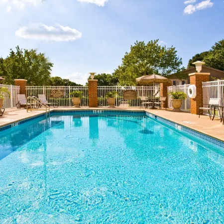 Holiday Inn WINTER HAVEN by IHG
