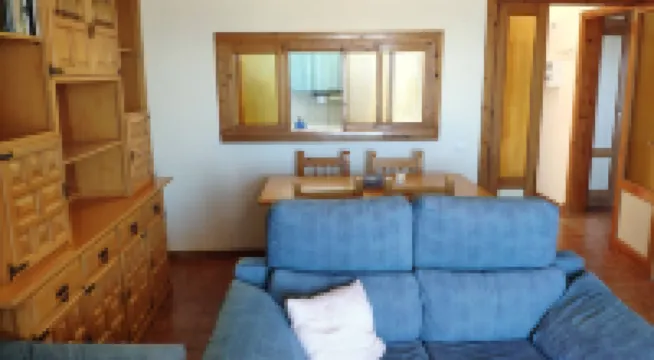 Lovely 2 Bedroom Apartment with Pool