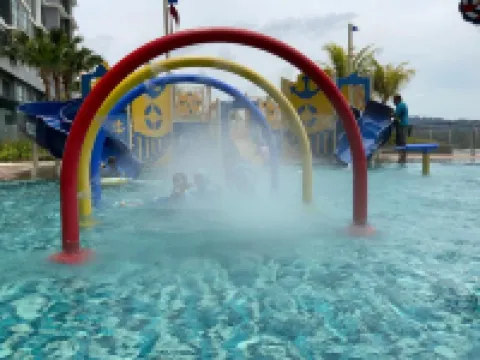 Gotcha Imperium Residence, Spacious Seaview Studio I Fits Couple, Friends & Family 5Pax