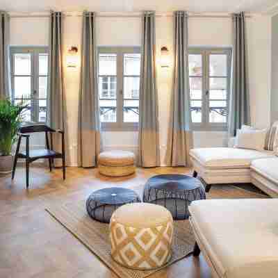 Maison Tillot Rooms
