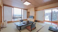 Yuzawa Grand Hotel Hotels near Iwappara-Skiing Ground Station