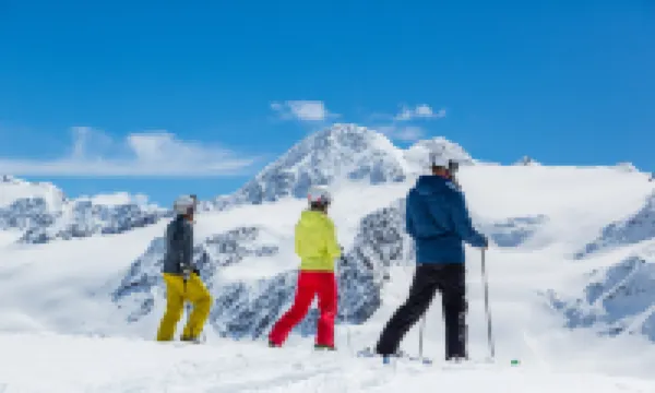 Glacier Hotel Grawand