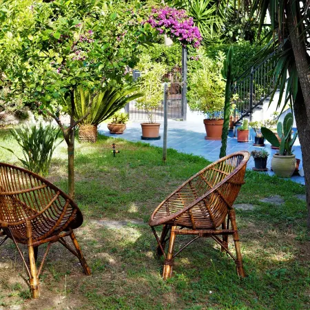 Apartment with Garden Close to the Beach