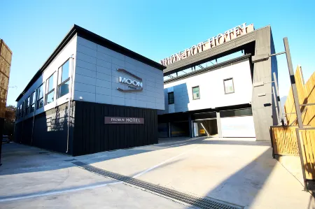 Changyeong Moon Dot Self Check-in Motel Отели рядом с достопримечательностью «Gyo-dong and Songhyeon-dong Tumuli»