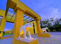 Parklane Resort