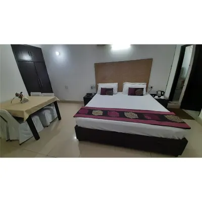 Shohrat Hotel