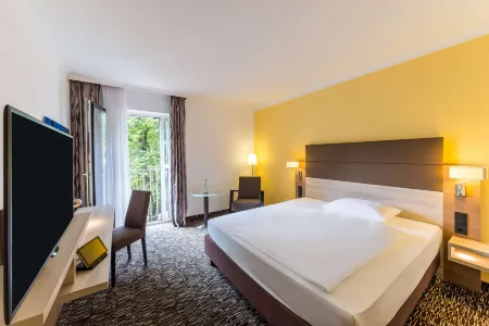 Best Western Plus Hotel Koeln City Отели рядом с достопримечательностью «Церковь Святого Гереона»