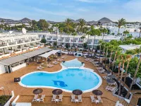 Hotel THB Flora - مسبح