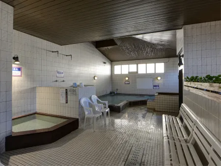 Hotel Star Land Отели рядом с достопримечательностью «Tsuru University»