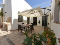 Giardino Delle Meraviglie Hotels in Floridia