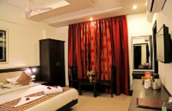 納拉亞安斯里拉旅館 烏代布爾酒店