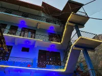 Blue Moon Homestay