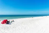 August Sale - Coastal Retreat - Pool • Sundeck • Great Location - Beach