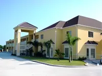 Quality Inn Hotels in Brownsville