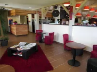 Enzo Hotels Loudeac by Kyriad Direct Hotel a Rohan