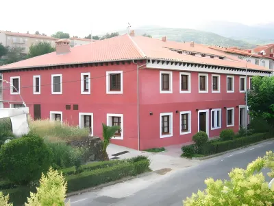 Hotel Rural Carlos I Hotels in Cuacos de Yuste