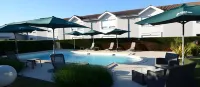 Best Western Hôtel du Phare - Swimmingpools