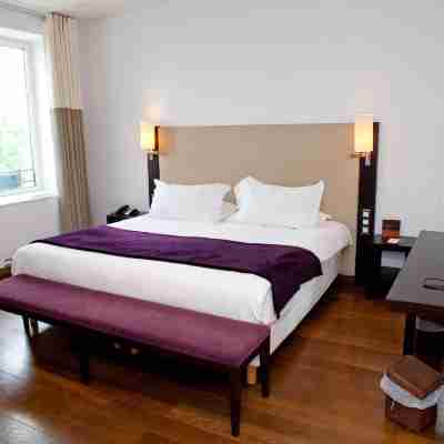 HÔTEL LA FERME DE BOURRAN - RODEZ (parking gratuit, écoresponsable, soirée étape, bornes électriques) Rooms
