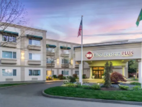 Best Western Plus Edmonds Harbor Inn Hotels in Edmonds