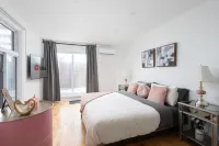 Downtown Luxe - Parking, Metro, King Bed, Sleeps 6 - Afhentnings-/afleveringstjenester