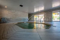 Hotel Elev8 Flagstaff, Trademark Collection by Wyndham - spa
